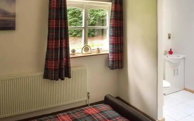 Finwood Cottage 1