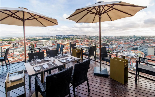 Hotel Dom Henrique Downtown