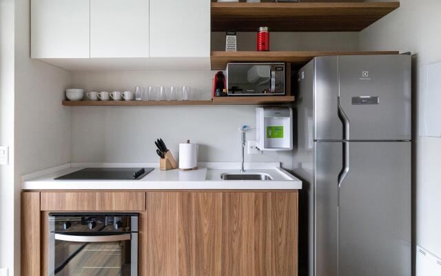 Apartamento novo, silencioso e com infraestrutura de lazer na Vila Madalena.