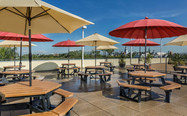 Desert Palms Hotel & Suites
