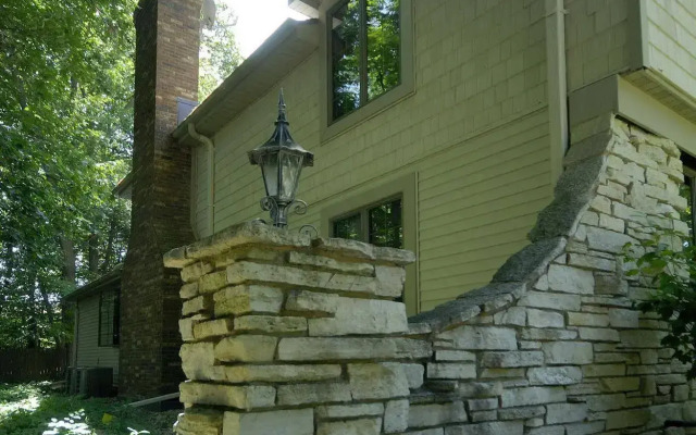 The Roost Bed and Breakfast