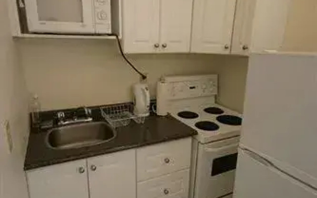 Toronto Furnished Living