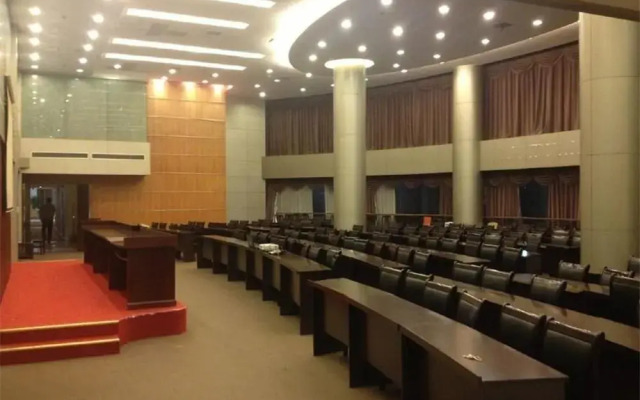 Zhiqing Shidai Boutique Hotel