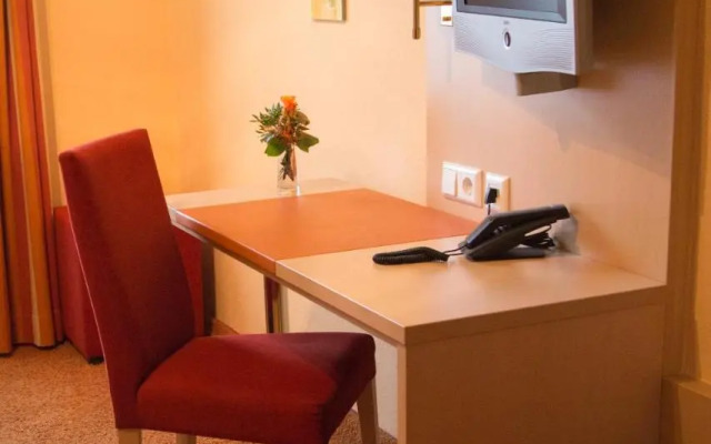 Hotel Restaurant Lowe