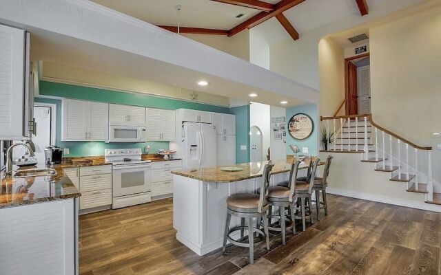 Rookery Ct Home
