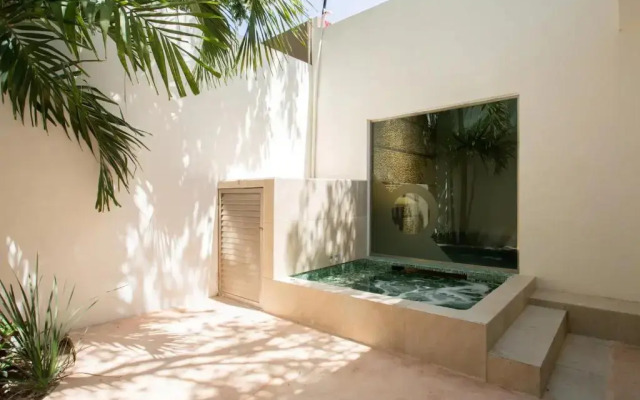 Casa Kaoba Hotel & Suites