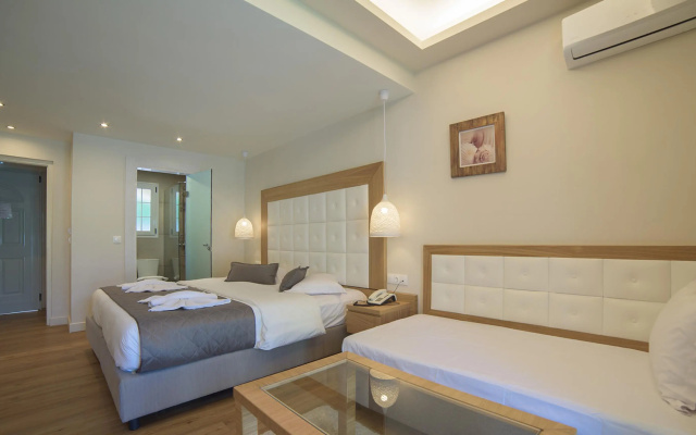 Akron Seascape Resort