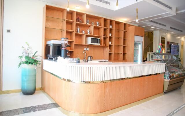 Areen Palace Hotel - Al Madina Road