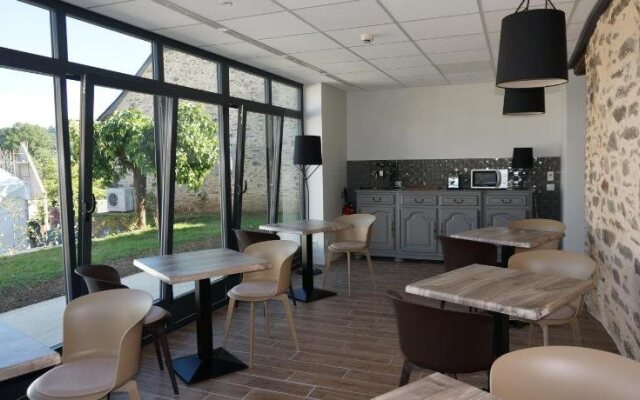 Hotel Saint-Roch, The Originals Relais