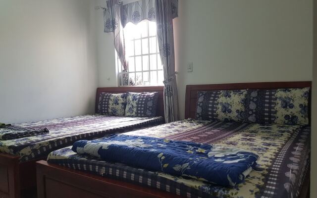 Yen Ngoc by OYO Rooms