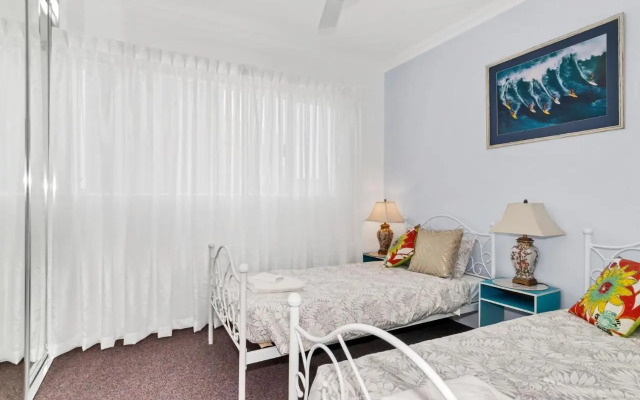 Studio 11 Mandurah Marina