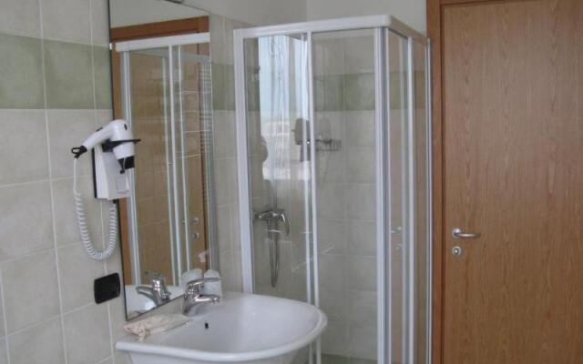 International Hotel Iseo