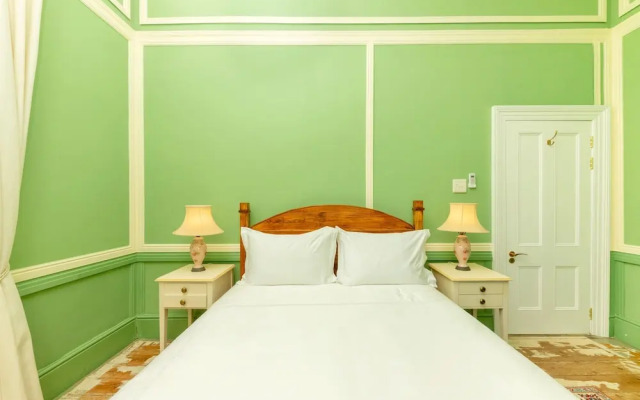 Amina Boutique Hotel