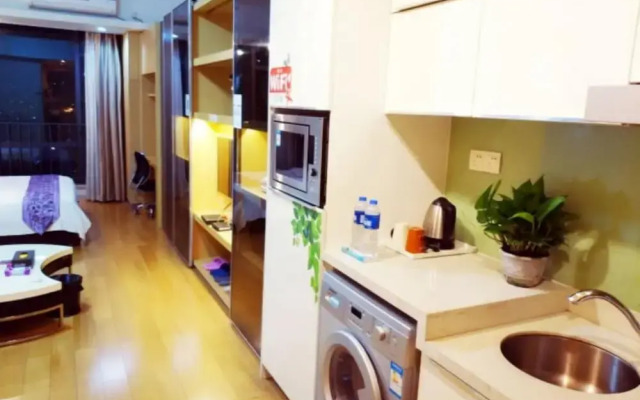 Bojing Hopson Plaza Apartment Hotel - Room 1803