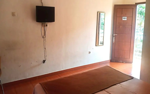 Aryani Suites