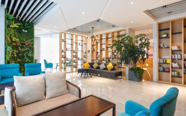 Rezen Select Hotel (Hangzhou Xiaoshan International Airport Yongsheng Road Subway Station Branch)
