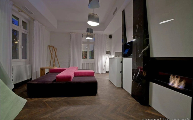 Platinum Residence Boutique Hotel