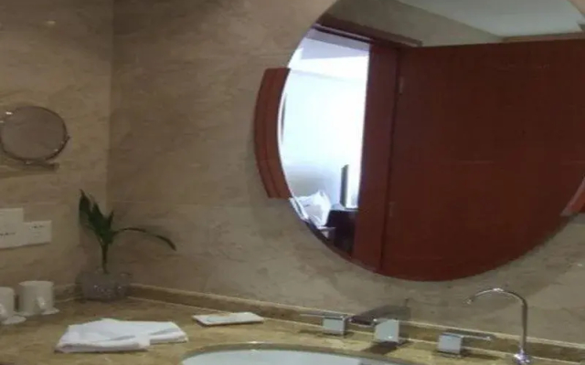 Jinling Runyang Bridge Hotel Zhenjiang