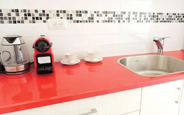 Yafo 35 apartment