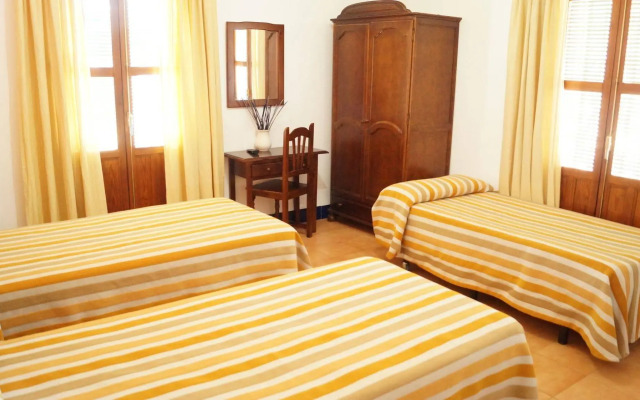 Hotel Caserio de Iznajar