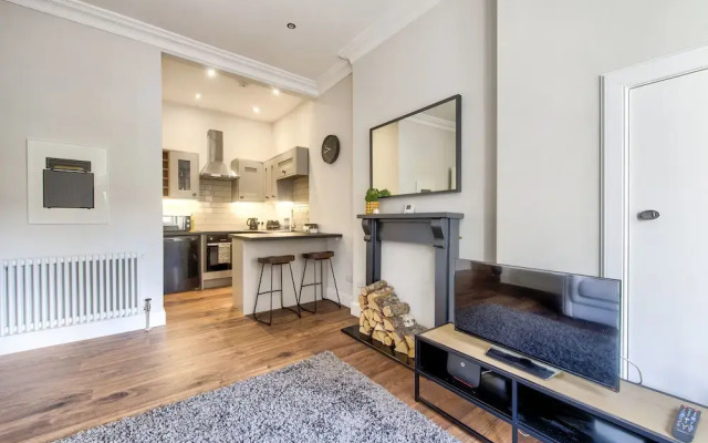 Stylish Modern Apartment Parking