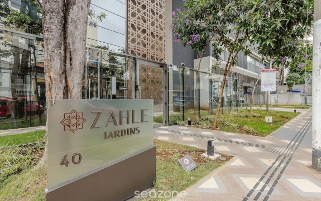 Studio in Condominium With Pool in Paraiso Zah0811