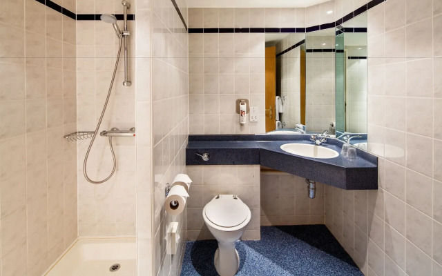 Ibis Preston North Hotel