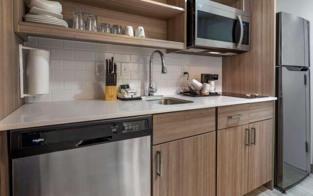 MainStay Suites