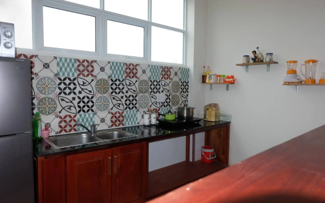 Glocal Beachside Hostel