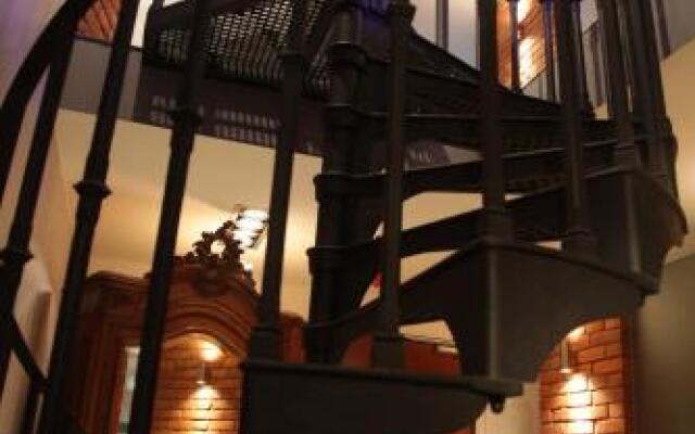 Loft Suite