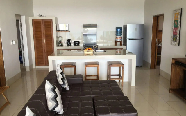 Air Sanih Beach Villa