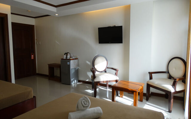 Ipil Suites Puerto Princesa