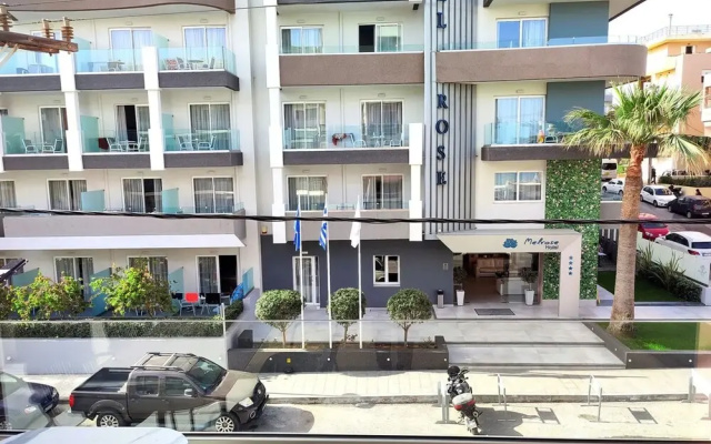 Seaside Apartment Near the City Center