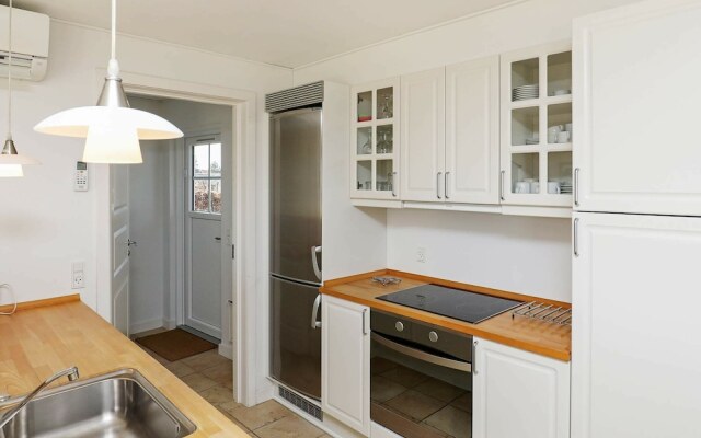 Pretty Holiday Home in Funen near Sea