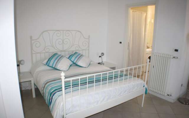 House With one Bedroom in Bologna, With Wifi