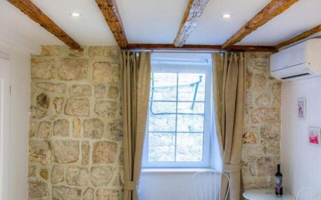 Two Friends Dubrovnik Palace