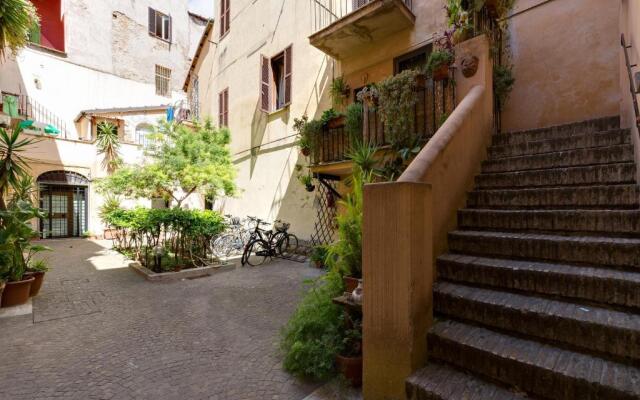 Rome as you feel - Chiavari 38 Apartment