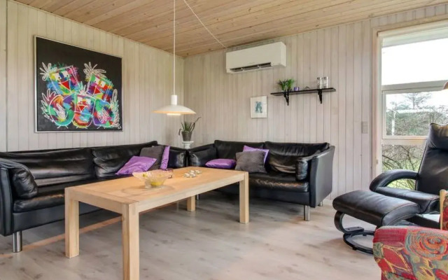"Bozin" - 750m from the sea in NW Jutland