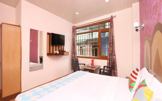 Oyo Home 15891 Cozy Stay
