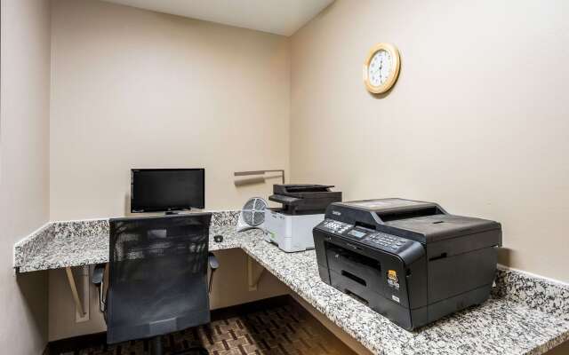 MainStay Suites Cedar Rapids North - Marion