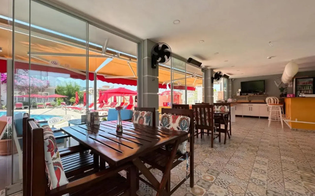 Villa Dolunay Apart Hotel