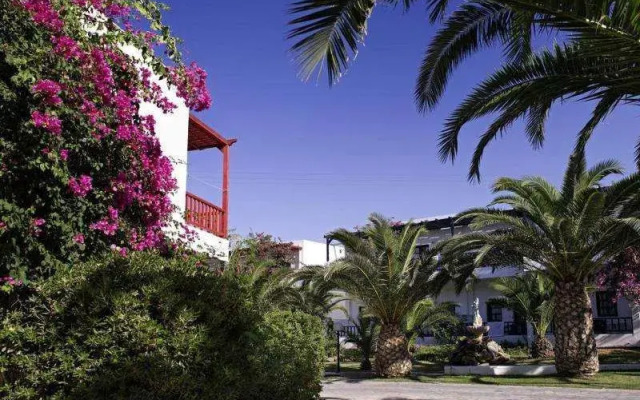 Stella Village Hotel & Bungalows