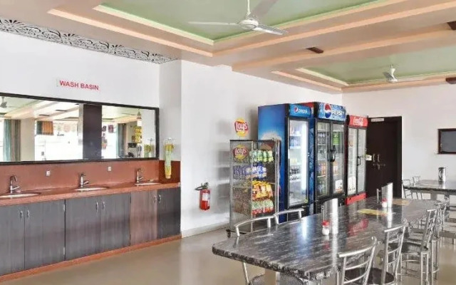 Hotel Rajputana Heights