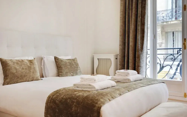 Spacious Apartment - 2br/4p - Arc de Triomphe