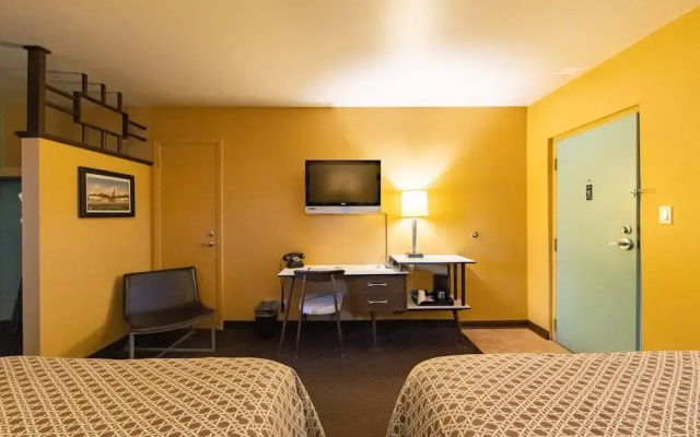 Motel Safari