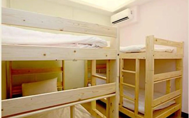 Mr. Red Tea B&B - Hostel