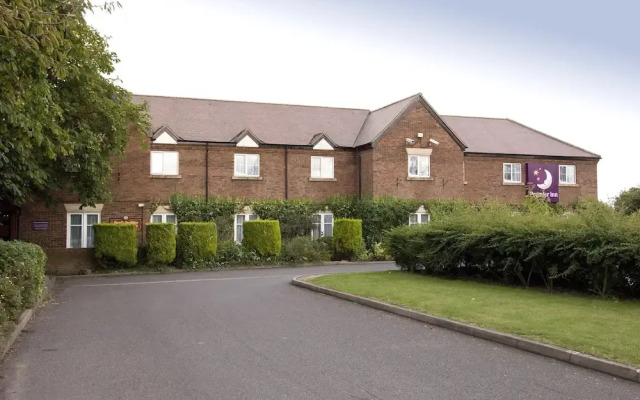 Premier Inn Lichfield North East - A38