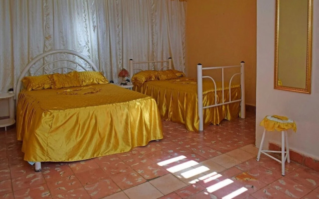 Hostal Eida y Lujan PLAYA LA BOCA