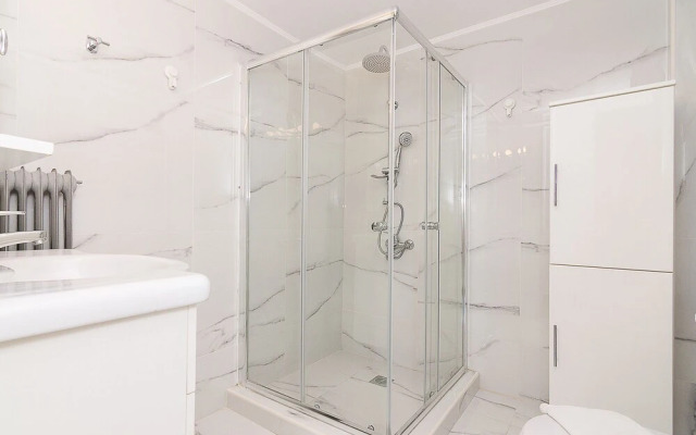 Brand new Stylish 2 bedroom apartment
