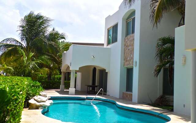 Villa Iich Naj by PRP